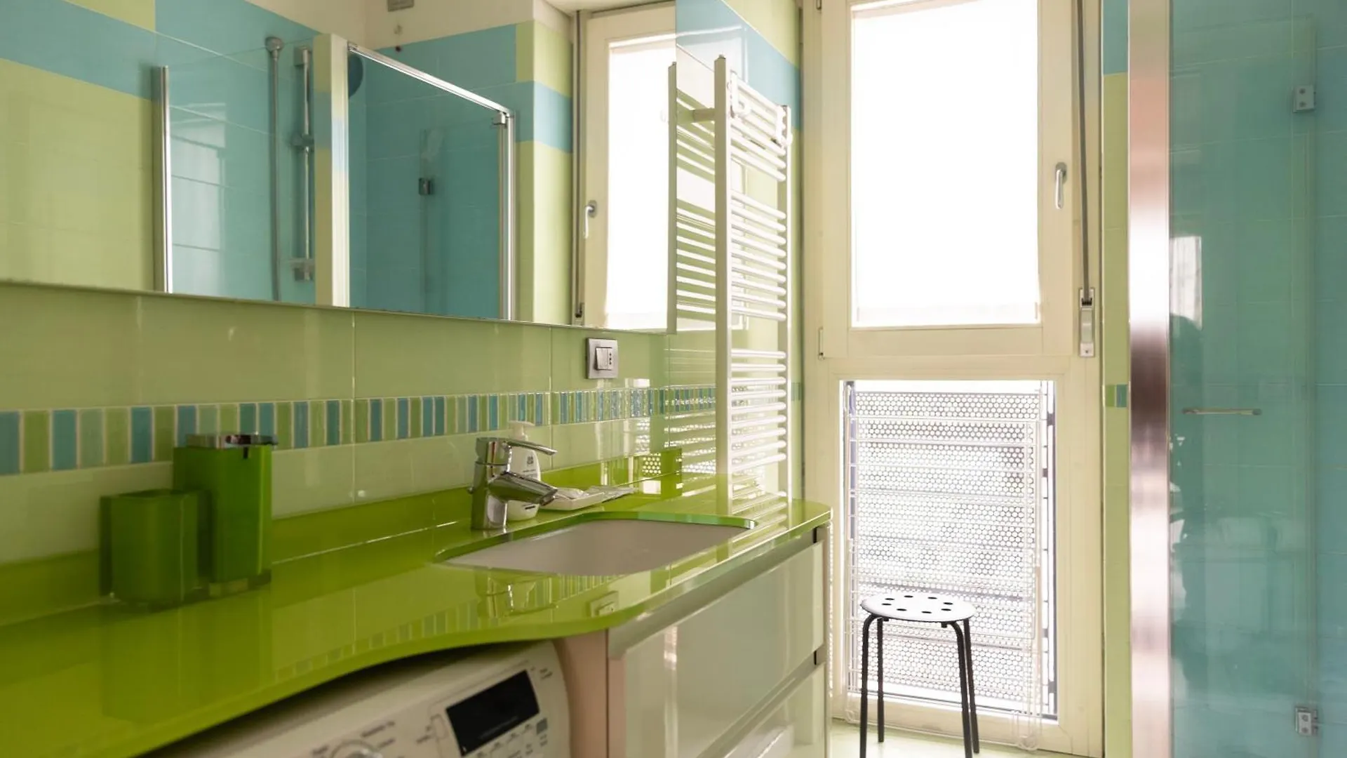 Apartment Youhosty - Savona 122 Milan