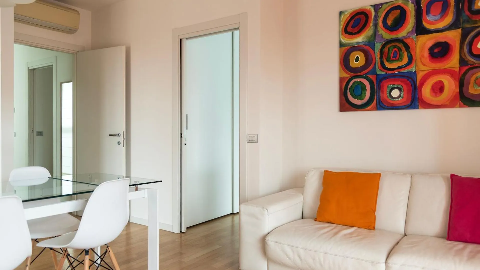 Apartment Youhosty - Savona 122 Milan